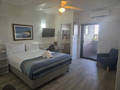 For Sale By Owner URANGAN, QLD 4655