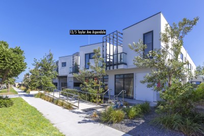 For Sale By Owner ASPENDALE, VIC 3195