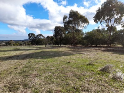 For Sale By Owner LOCKWOOD SOUTH, VIC 3551