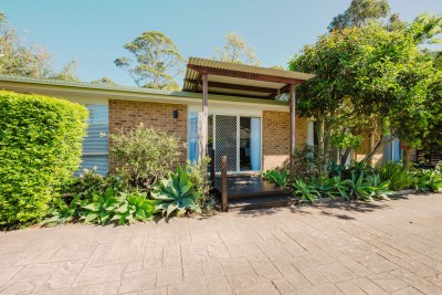 For Sale By Owner MOLLYMOOK BEACH, NSW 2539