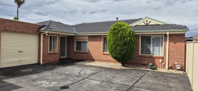 For Sale By Owner ST ALBANS, VIC 3021
