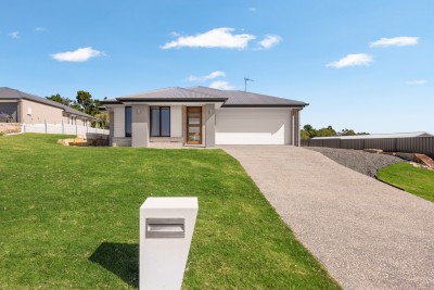 For Sale By Owner CRAIGNISH, QLD 4655