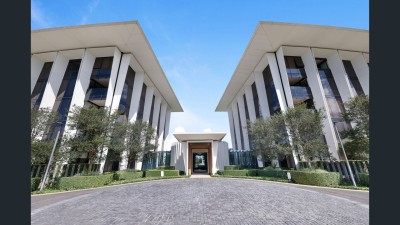 For Sale By Owner BENOWA, QLD 4217