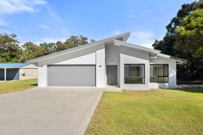 For Sale By Owner COONARR, QLD 4670