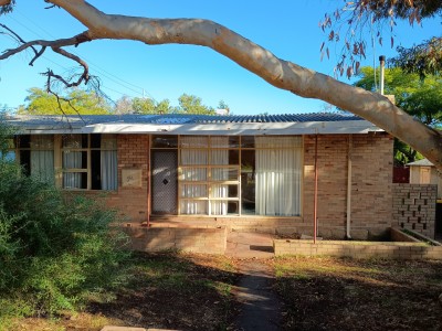 For Sale By Owner HAMILTON HILL, WA 6163