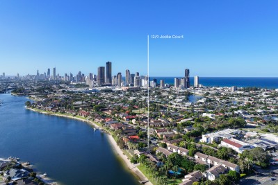 For Sale By Owner MERMAID WATERS, QLD 4218