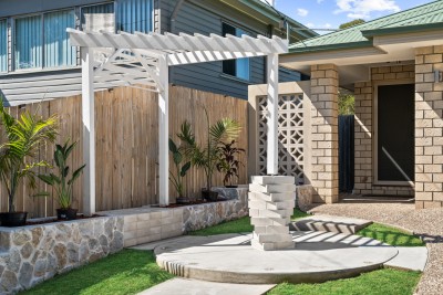 For Sale By Owner HEMMANT, QLD 4174