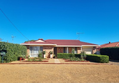 For Sale By Owner NARROMINE, NSW 2821