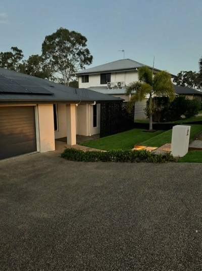 For Sale By Owner KIRKWOOD, QLD 4680