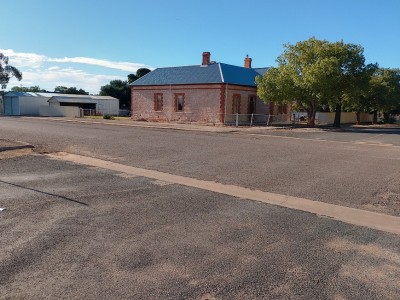 For Sale By Owner QUORN, SA 5433