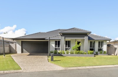 For Sale By Owner LITTLE MOUNTAIN, QLD 4551
