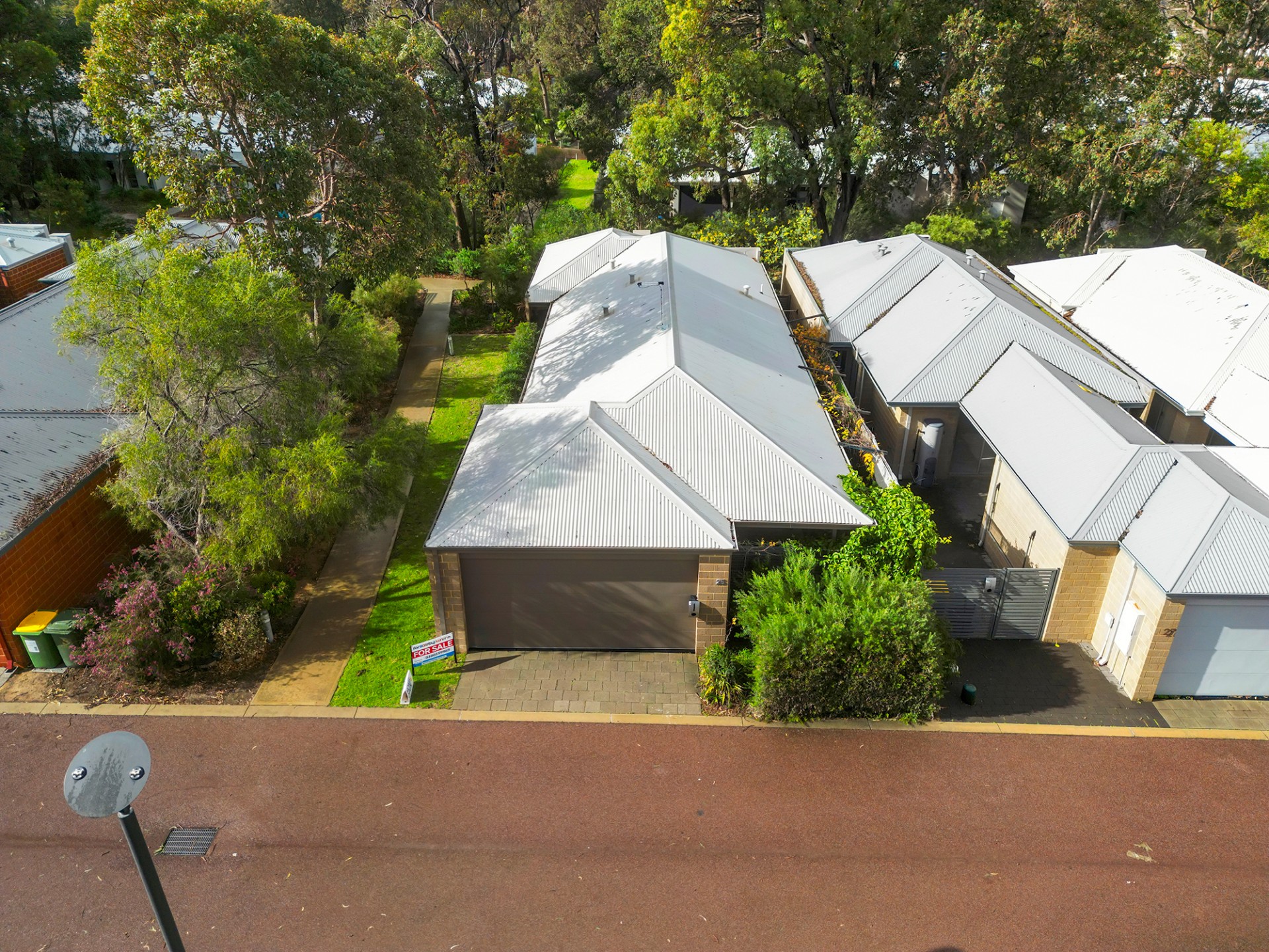 For Sale By Owner: 25 Thornbill Crescent, Coodanup, WA 6210