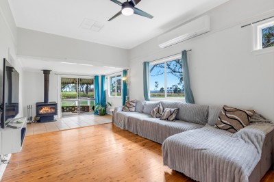 For Sale By Owner MASSIE, QLD 4370
