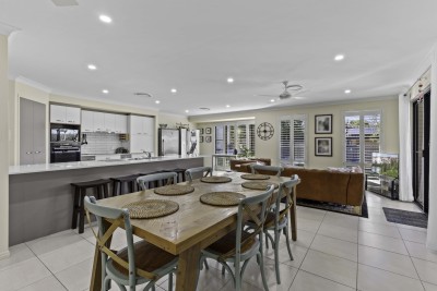 For Sale By Owner CRAIGNISH, QLD 4655