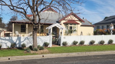 For Sale By Owner TENTERFIELD, NSW 2372