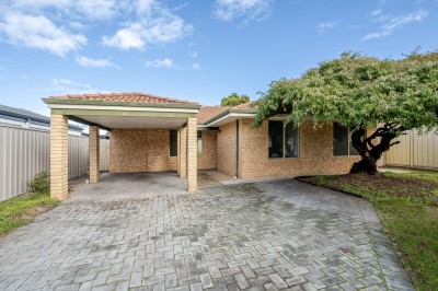For Sale By Owner KIARA, WA 6054