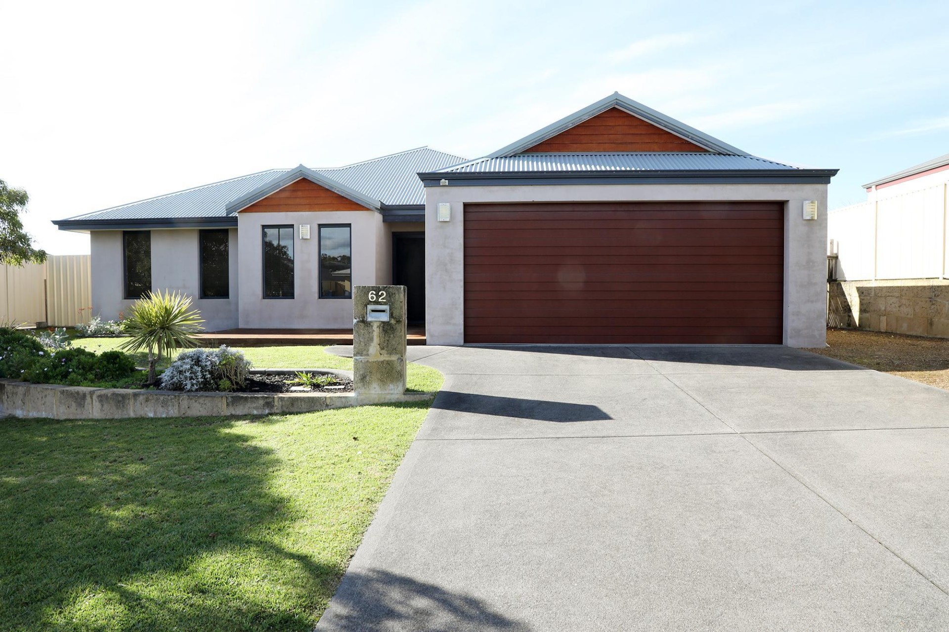 Private House Sales WA MCKAIL, WA 6330