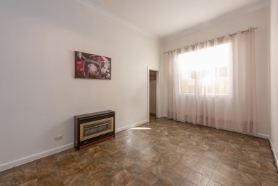 For Sale By Owner SEDDON, VIC 3011