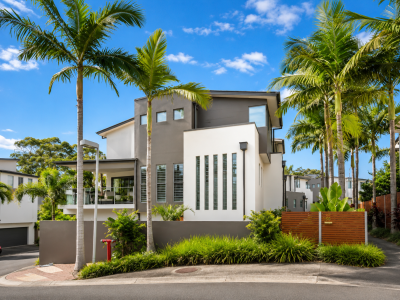 For Sale By Owner ROBINA, QLD 4226