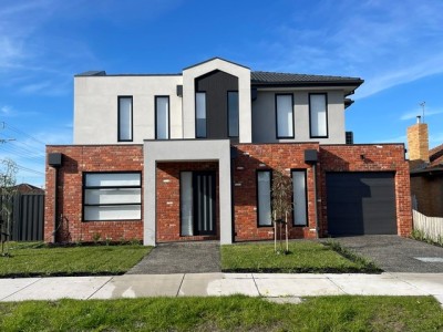 For Sale By Owner THOMASTOWN, VIC 3074