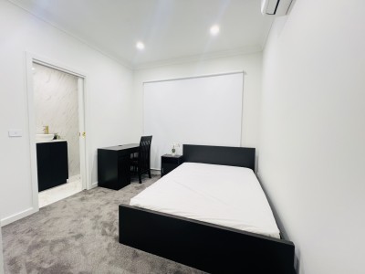For Sale By Owner HEATHMONT, VIC 3135