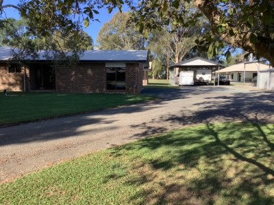 For Sale By Owner ELIMBAH, QLD 4516