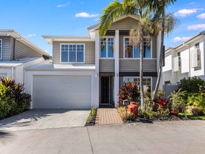 For Sale By Owner LITTLE MOUNTAIN, QLD 4551