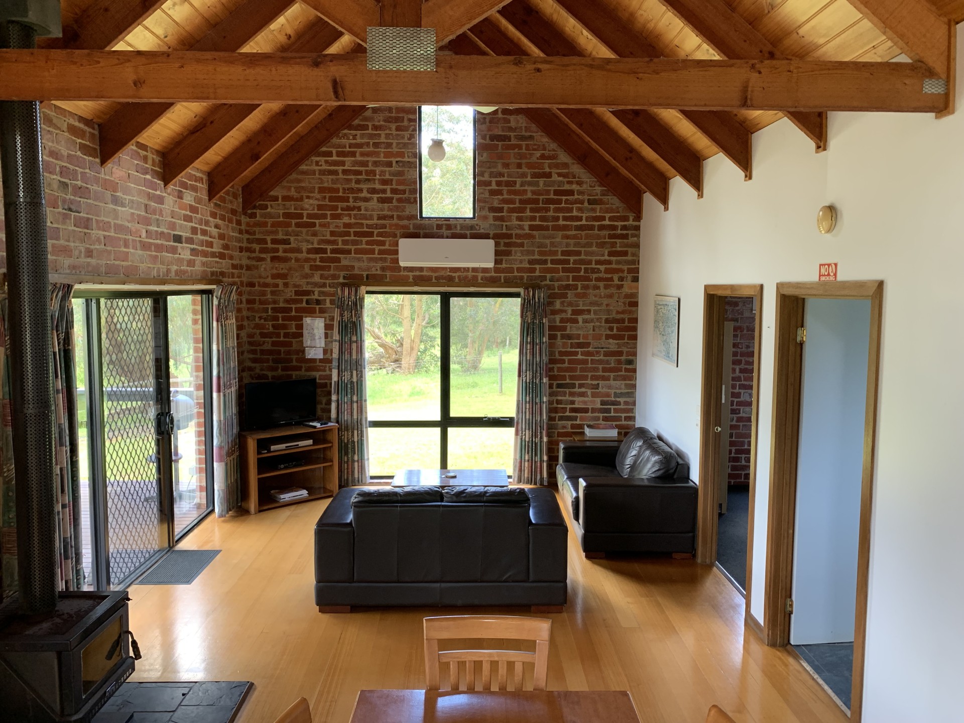 Business For Sale By Owner: 1075 Waratah Road, Fish Creek, VIC 3959