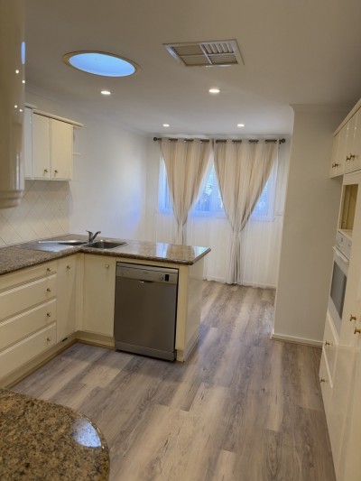 For Sale By Owner ORMOND, VIC 3204