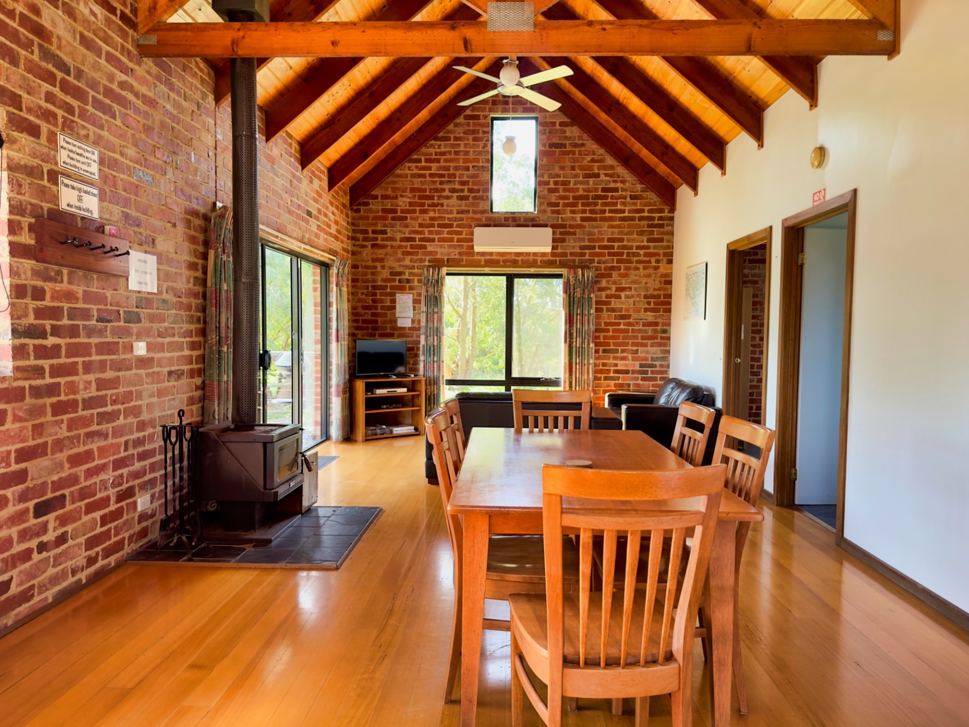 For Sale By Owner: 1075 Waratah Road, Fish Creek, VIC 3959