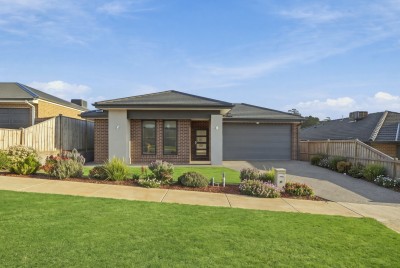 For Sale By Owner WARRAGUL, VIC 3820