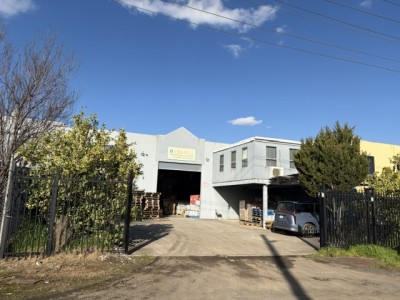 For Sale By Owner SUNSHINE NORTH, VIC 3020