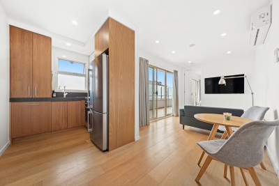 For Sale By Owner CARNEGIE, VIC 3163