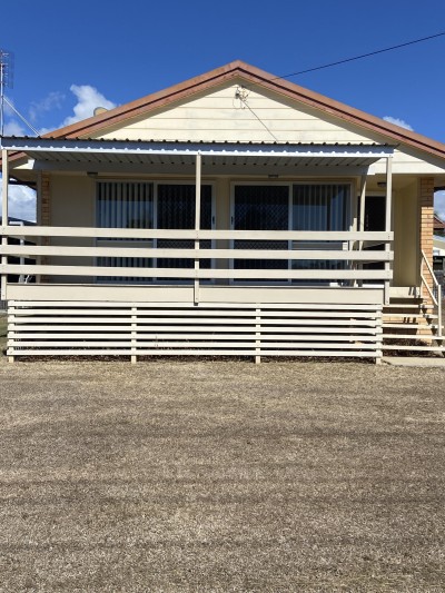 For Sale By Owner BOYNE ISLAND, QLD 4680