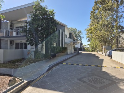 For Sale By Owner MCDOWALL, QLD 4053
