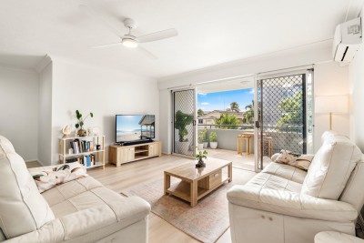 For Sale By Owner RUNAWAY BAY, QLD 4216