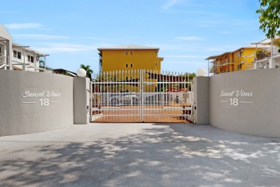 For Sale By Owner COCONUT GROVE, NT 0810