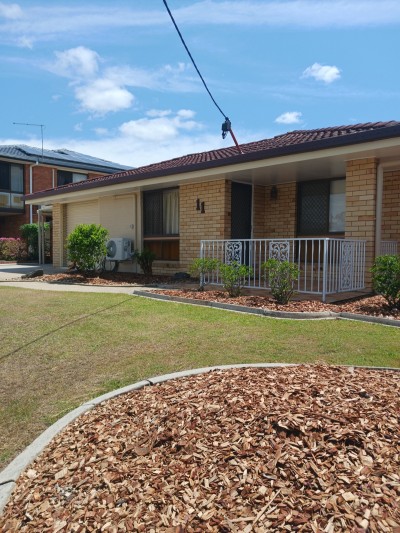 For Sale By Owner STRATHPINE, QLD 4500