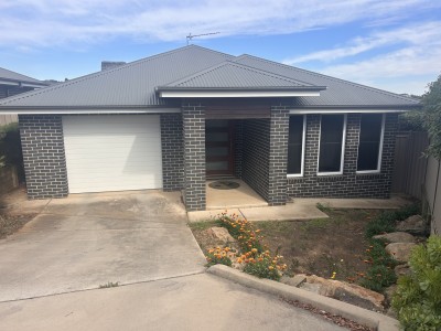 For Sale By Owner BOURKELANDS, NSW 2650