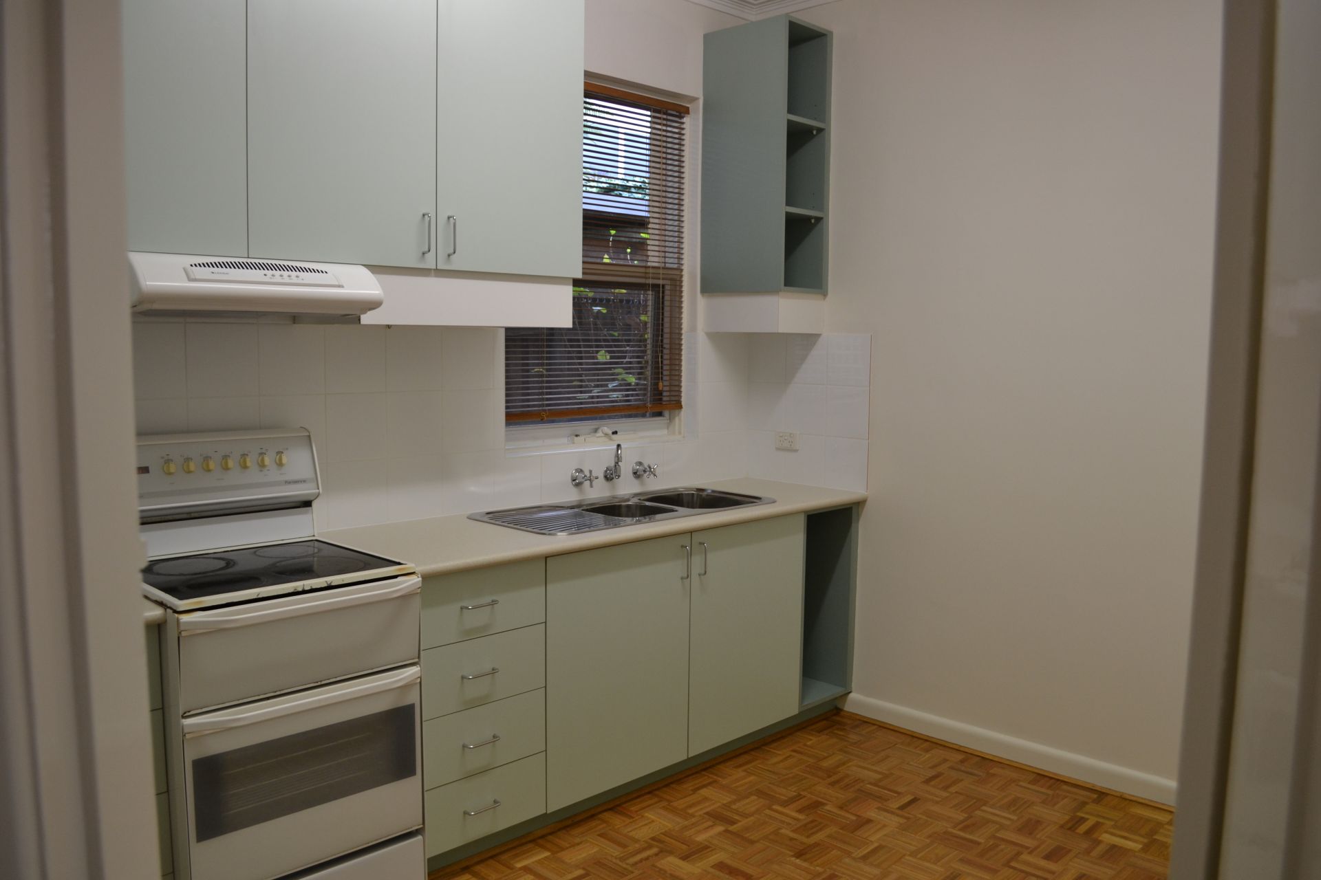 Private Rentals: 19/311 Royal Parade, Parkville, VIC 3052