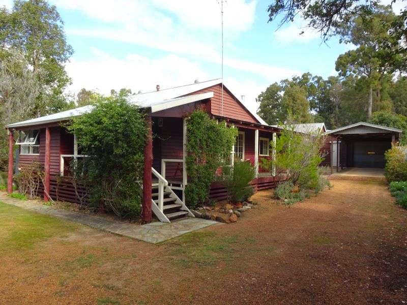For Sale By Owner Dwellingup WA 6213 43 Marginata Crescent