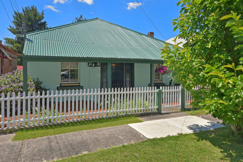 For Sale By Owner Lithgow NSW 2790 15 Stephenson Street