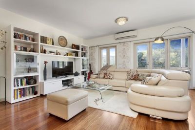 For Sale By Owner CARLTON, VIC 3053