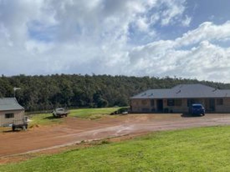 For Sale By Owner North Greenbushes WA 6254 21 Forest View Court