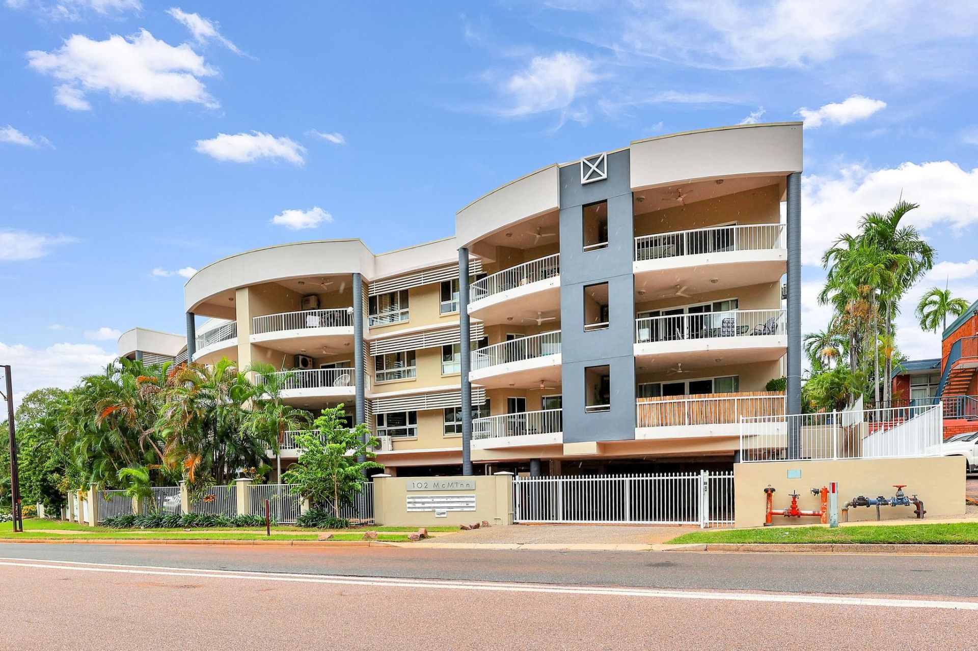 For Sale By Owner Darwin NT 0800 20/102 McMinn Street