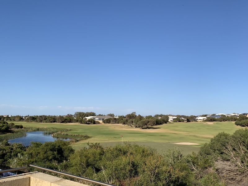 Private Rental 10 Sanctuary Circuit, Dawesville, WA 6211