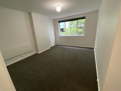 For Sale By Owner PARKVILLE, VIC 3052