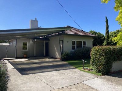 For Sale By Owner ESSENDON NORTH, VIC 3041