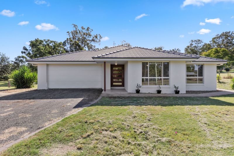 For Sale By Owner Glenore Grove QLD 4342 35A Jahn Drive